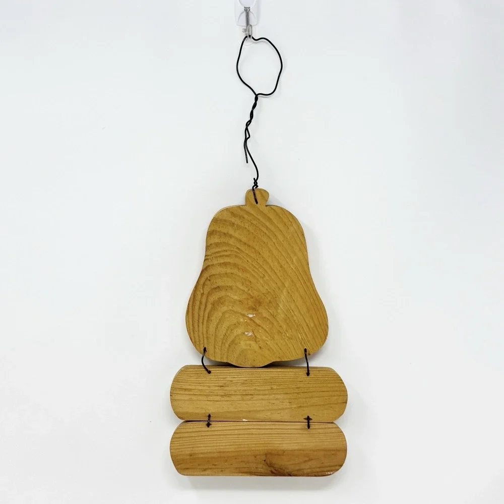 N/A vintage hanging
